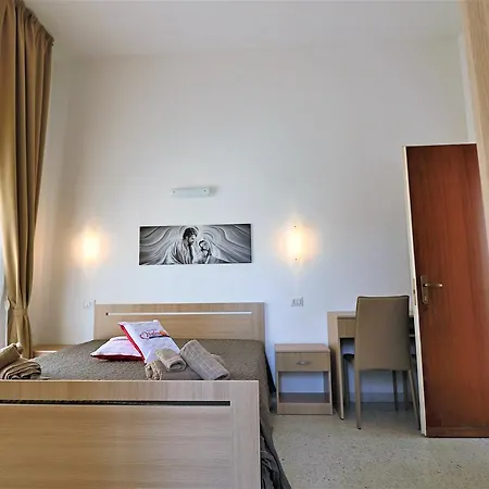 Le Veneri بيت ضيافة بارابيتا