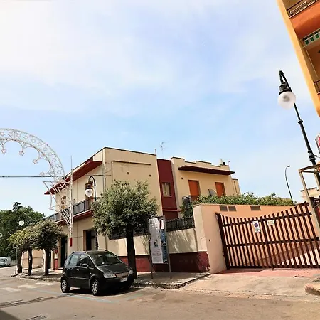 Le Veneri Πανσιόν Parabita