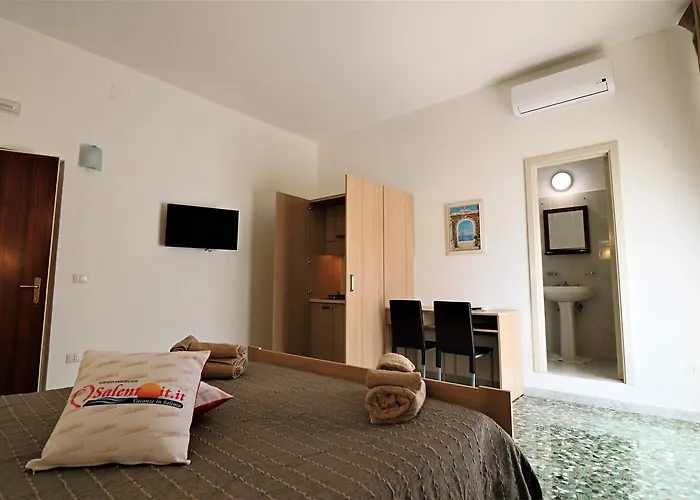 Le Veneri בית הארחה פראביטה